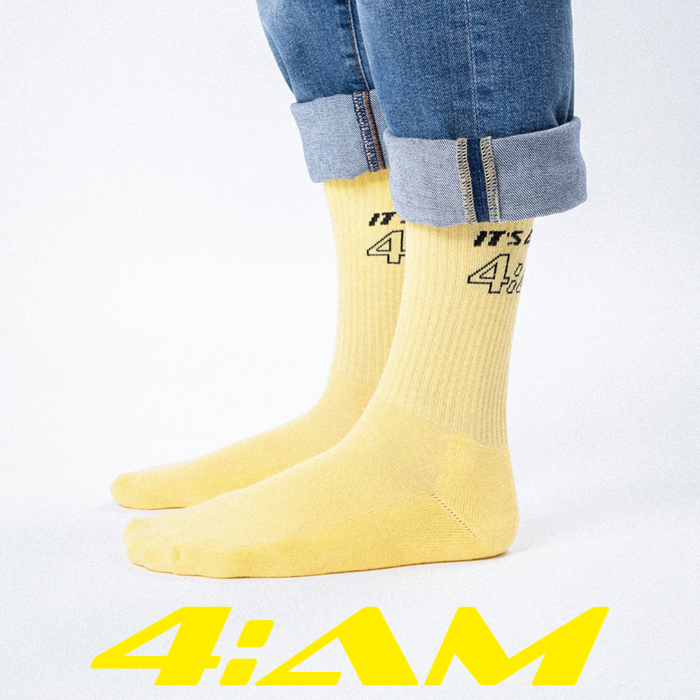 4:AM - High-End Content trifft Streetwear: Personalisierte Tennissocken